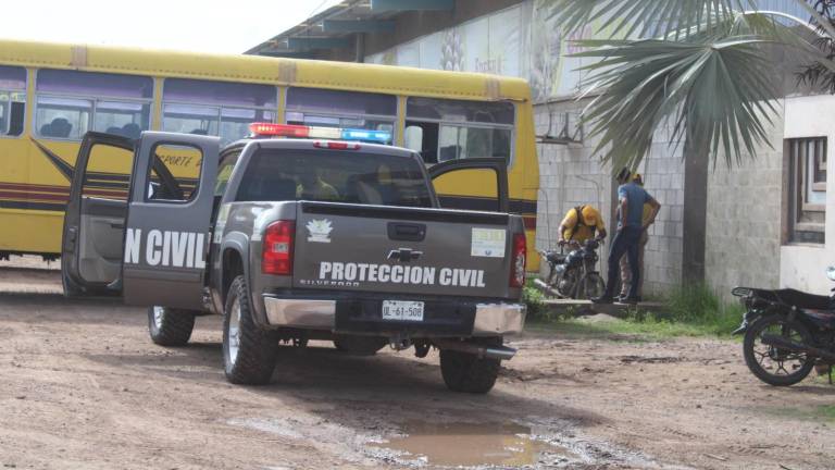Elementos de seguridad brindan el auxilio correspondiente.