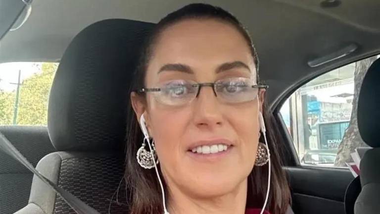 Claudia Sheinbaum Pardo respondió a Xóchitl Gálvez la acusación de querer demoler su casa.