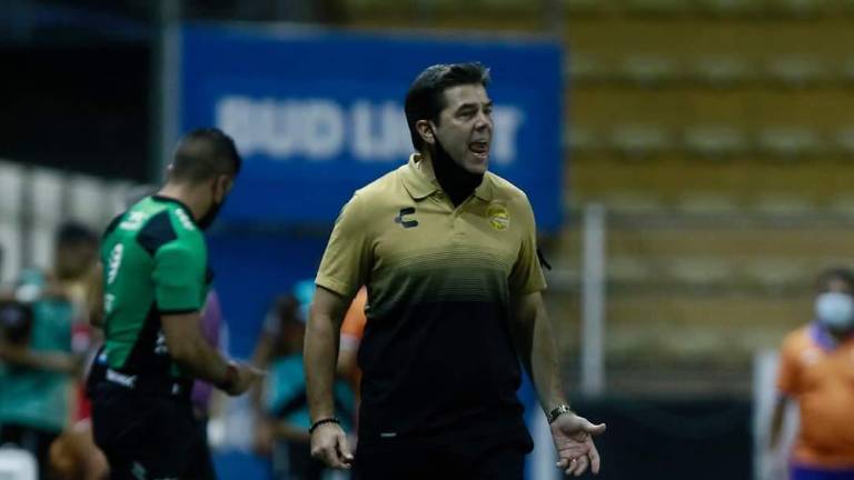 Rafael García todavía no dirige un juego ante su afición.