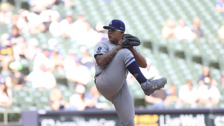 Julio Urías tuvo otra actuación monticular para enmarcar.