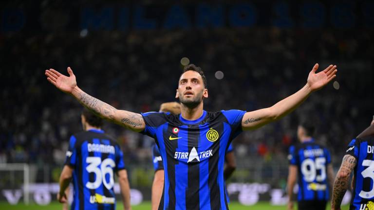 El Inter logró un empate en su estadio ante el Cagliari.