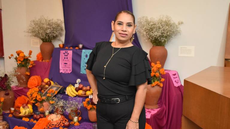 Olimpia Chávez Arce, directora de la Compañía Folclórica Sinaloense.