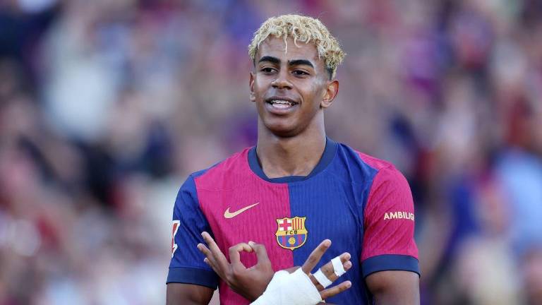 Lamine Yamal recibió miles de comentarios negativos en redes sociales por la celebración de su cumpleaños.