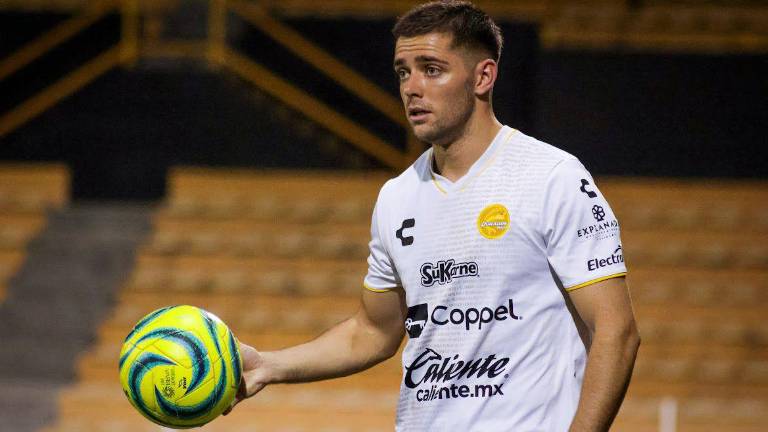 Joaquín Fernández se caracteriza por su firmeza en la marca.