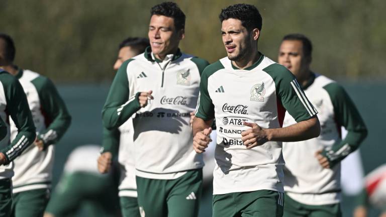 Raúl Jiménez ya es parte de las prácticas del Tri en Girona, España, para el Mundial de Qatar 2022.