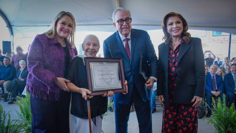 Martha Salazar es reconocida con el Premio Estatal al Mérito Social Agustina Ramírez 2025.