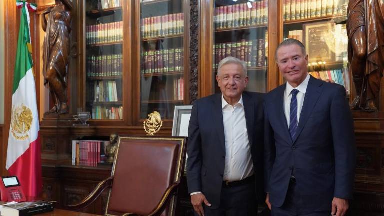 Andrés Manuel López Obrador y Quirino Ordaz en Palacio Nacional.