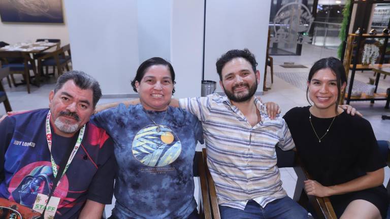 Jéssica Rodríguez, José Alfredo Pineda, Clarck León y Lorenzo López.