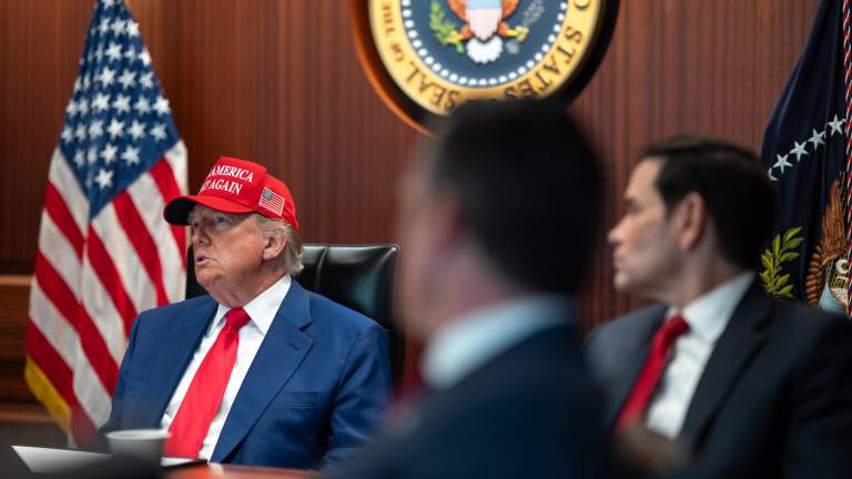 El Presidente de Estados Unidos Donald Trump en la Casa Blanca tras los ataques a bases nucleares en Irán.