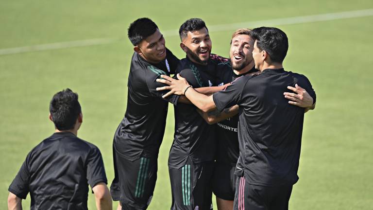México agenda amistoso ante Ecuador.