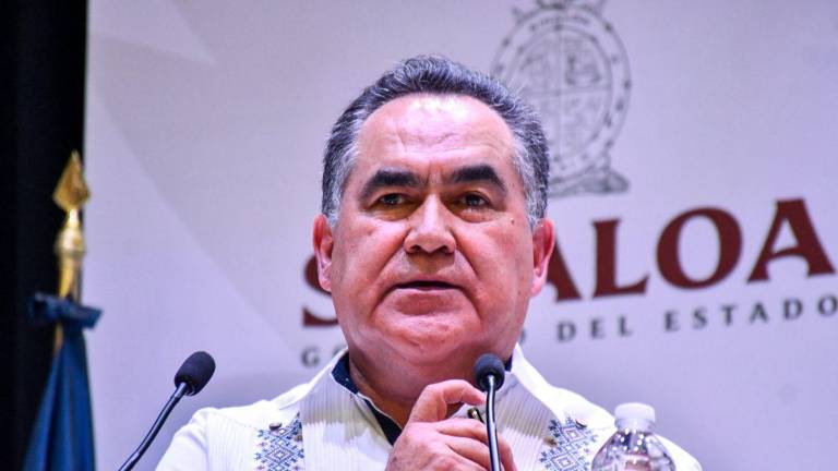 Madueña Molina insistió que necesitan modificar el esquema de jubilación en la UAS, sin que esto se tome de manera negativa.