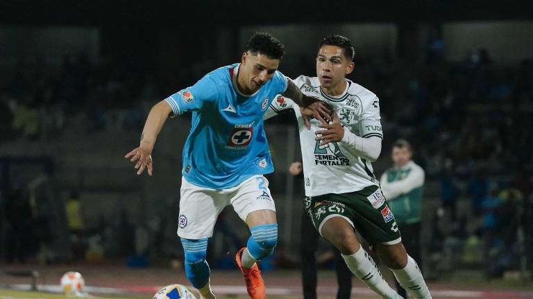 Cruz Azul supo mantener la ventaja para instalarse en las semifinales.