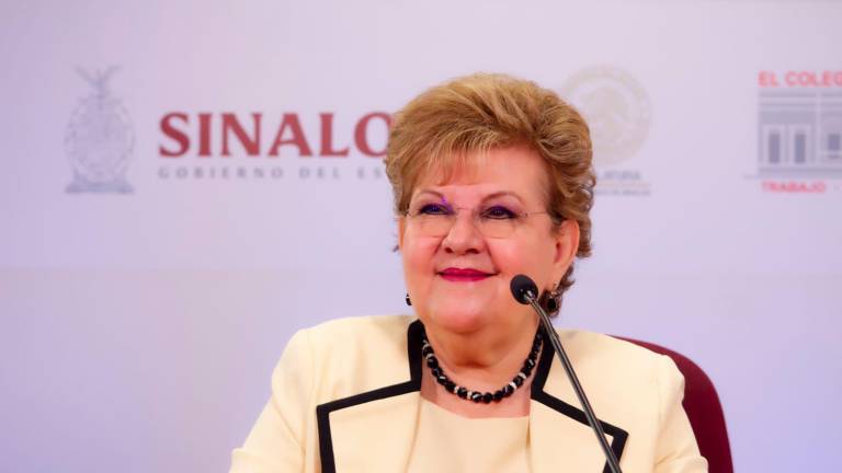 Silvia Paz Díaz Camacho, ex Rectora de la UAdeO, enfrenta acusaciones por presuntos actos de corrupción y nepotismo dentro de la institución educativa.