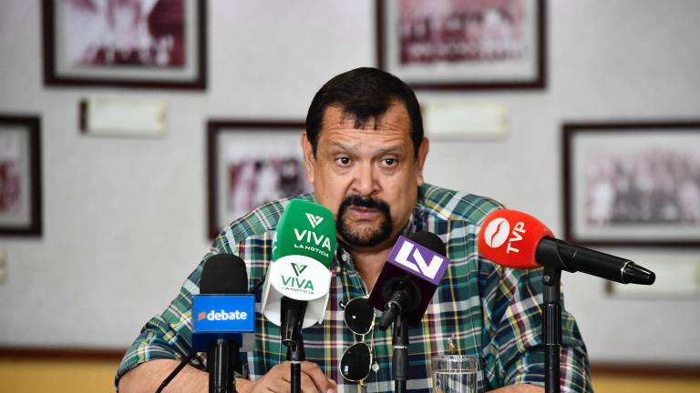 Serapio Vargas Ramírez, Diputado local por Morena, denuncia que no han pagado coberturas de maíz.
