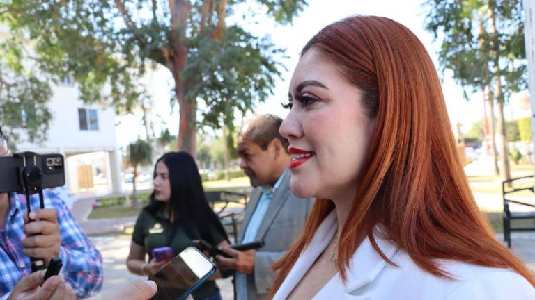 La Secretaria de Pesca, Flor Emilia Guerra Mena, anuncia que la veda del camarón en Sinaloa iniciará el próximo 6 de abril.