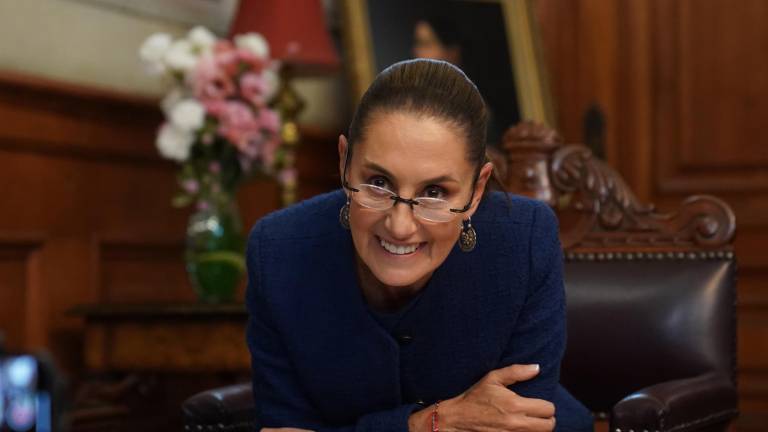 Imagen de la Presidenta Claudia Sheinbaum durante la llamada con Donald Trump.