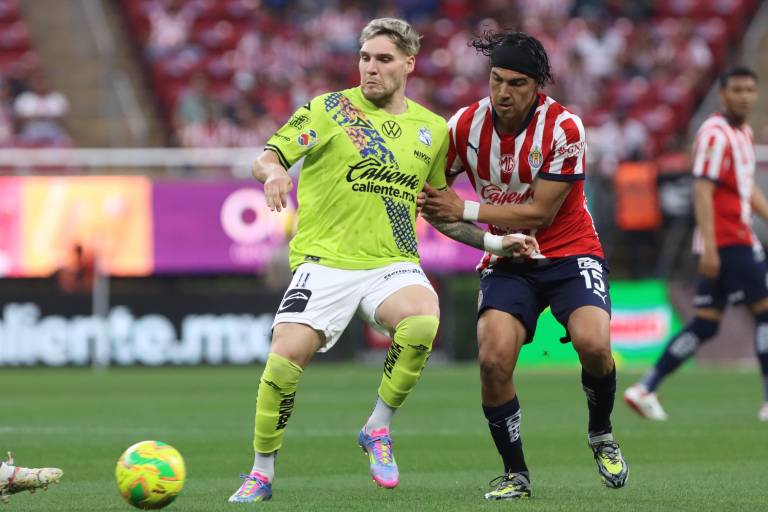 Chivas pelea el play-in; Pachuca y Tigres no se hacen daño