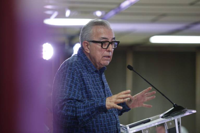 Rocha pide empatía y respeto a la ley electoral a ‘adelantados’