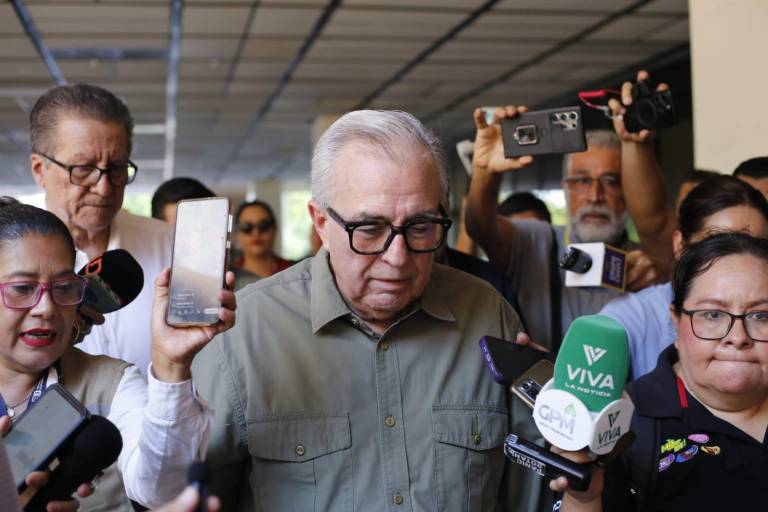 Cambios en Gabinete fueron por común acuerdo: Rocha; ‘en este mundo hay que cambiar’, dice