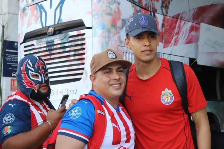 Chivas llega a Mazatlán en busca de triunfo crucial