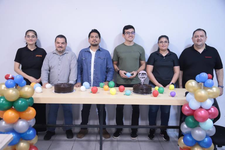 Celebra Datemex a los cumpleañeros del mes