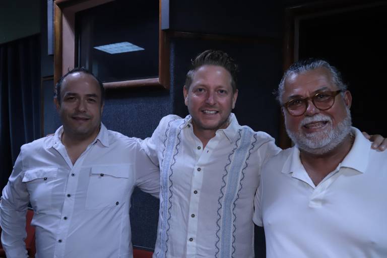 Disfrutan concierto de la Banda Sinfónica de la Secretaría de Marina