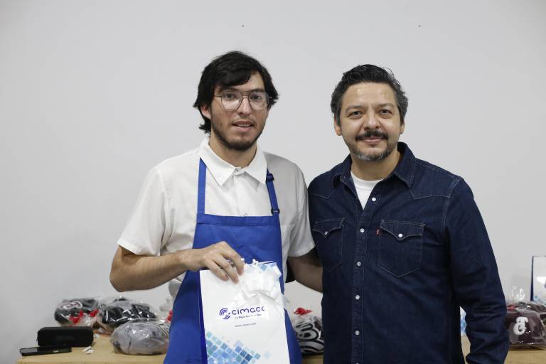 Celebran colaboradores de Datemex ser papás