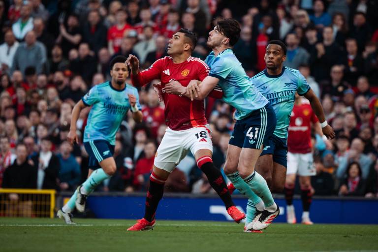 Manchester United y Arsenal empatan en Old Trafford en medio de protestas de la afición