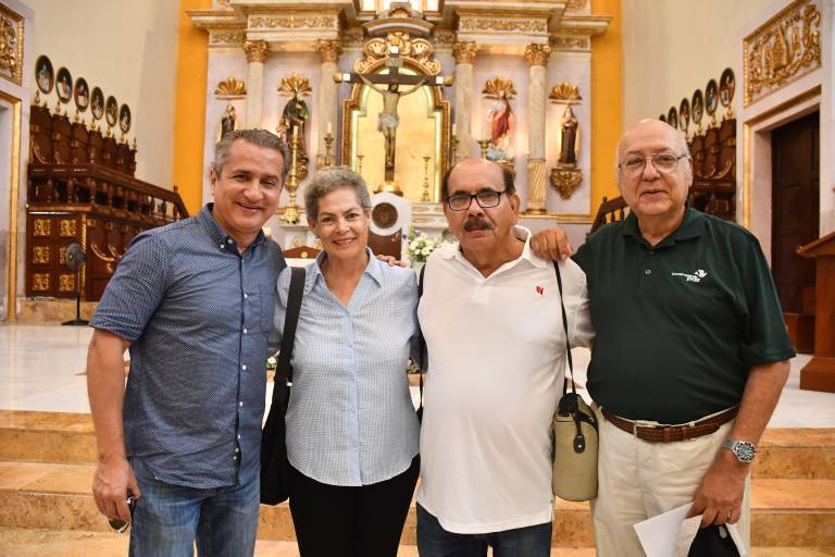 Agradece Grupo Datemex a Dios por 52 años de existencia