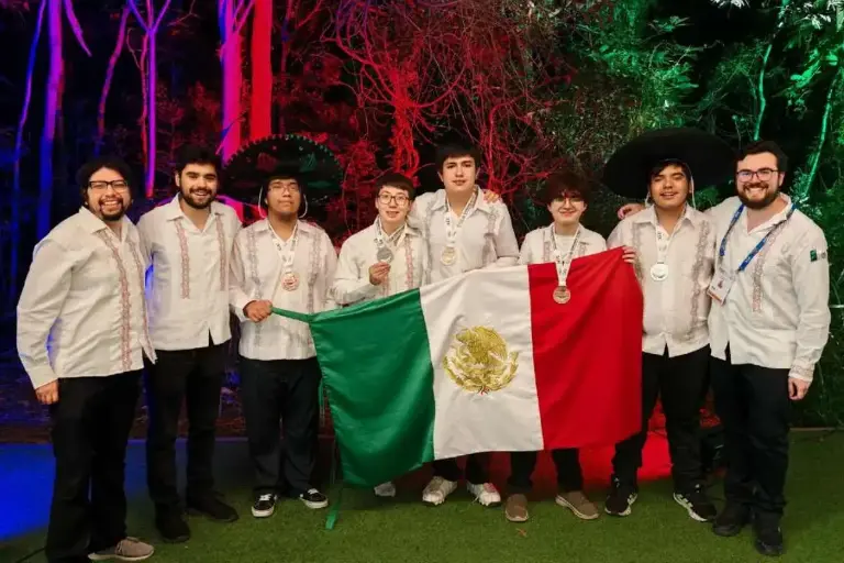 México gana medallas en la Olimpiada Internacional de Matemáticas