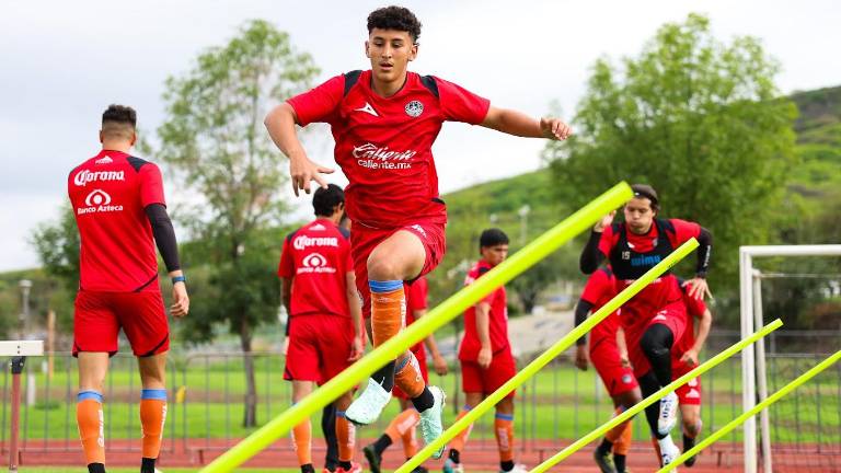 Mazatlán FC ya entrena a todo vapor en Querétaro, a donde trasladaron su pretemporada.