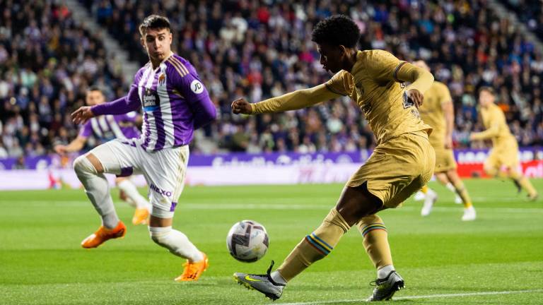 Barcelona se vio sorprendido por el Real Valladolid, que les propinó su segunda derrota consecutiva tras alcanzar el título de liga.