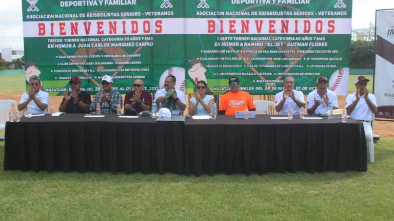 El campo principal del Club Muralla fue el escenario de la ceremonia de inauguración.