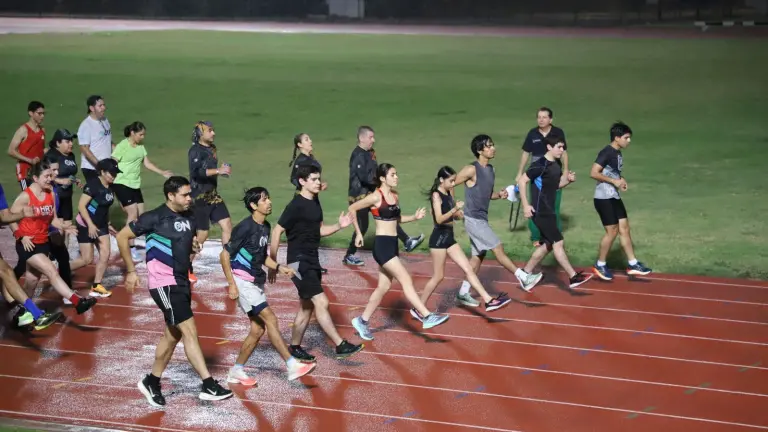 Un buen número de atletas acudieron al evento “Rumbo al Segundo Medio Maratón Isde 2025”.