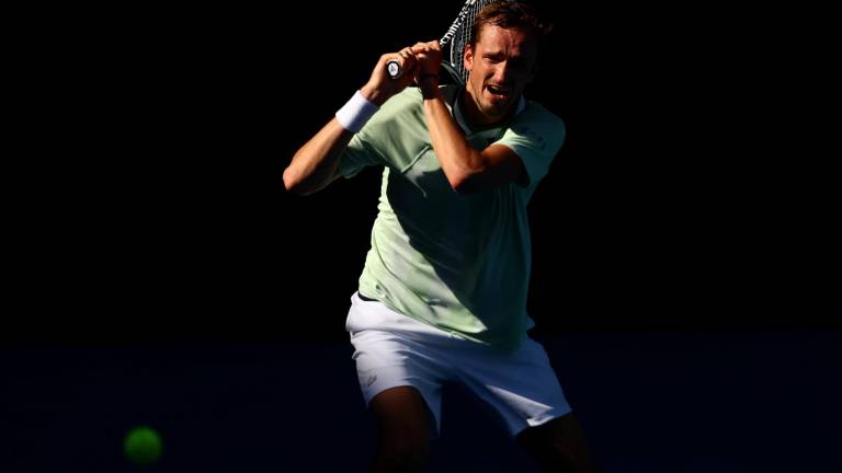 Daniil Medvedev avanza a octavos de final.