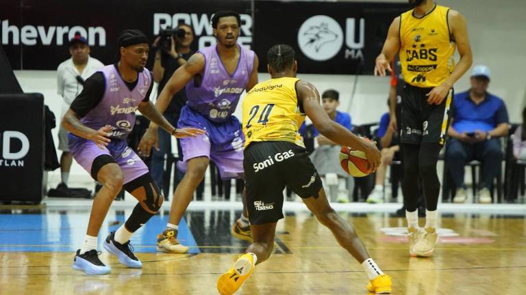Venados y Caballeros se midieron durante cuatro encuentros la pasada semana y salieron con división de triunfos, tanto en Culiacán como en Mazatlán.