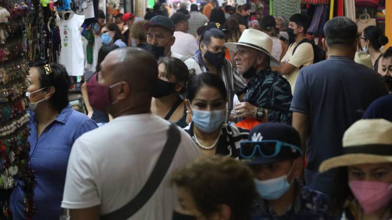 El año 2021 está cerrando con un repunte de los contagios por Covid-19, asegura la Secretaría de Salud de Sinaloa.