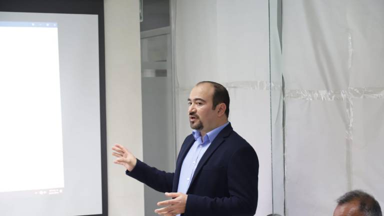Jesús Arnoldo Serrano Castello impartió la capacitación.