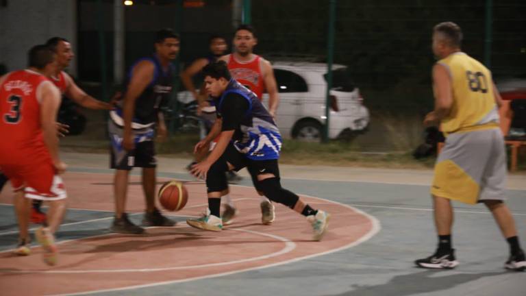 El Torneo de Baloncesto de Segunda Fuerza tuvo interesantes duelos.