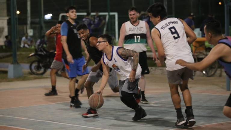 Cerrados duelos hay en el Torneo de Baloncesto de Segunda Fuerza Municipal.