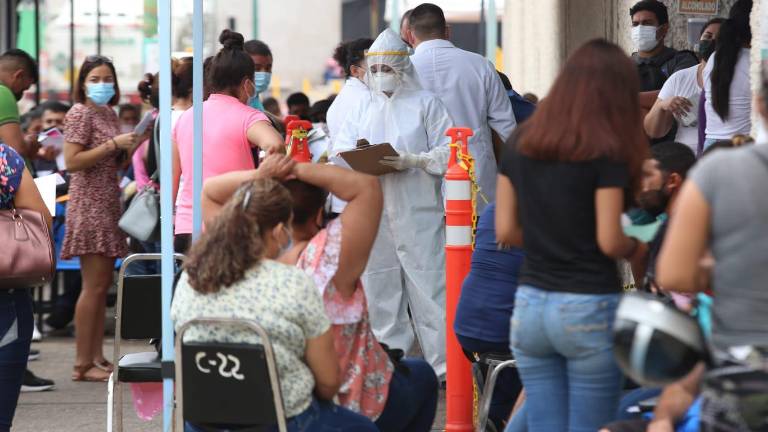 Área de atención de Covid-19 en el IMSS Mazatlán.