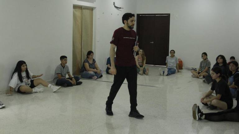 Manuel Iribe imparte el curso en La Casa del Maquío.