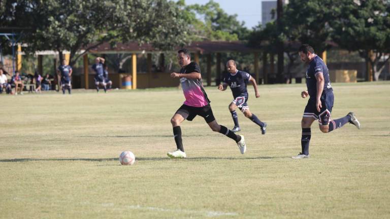 Acciones de la Liga de Futbol Intermédicos en el Club Muralla.