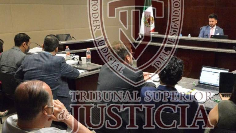 El ex madatario escucha la vinculación a proceso.