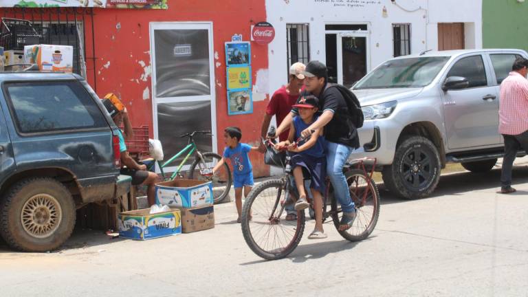 Protección Civil llamó a la ciudadanía a tomar medidas para evitar sufrir los estragos del calor.