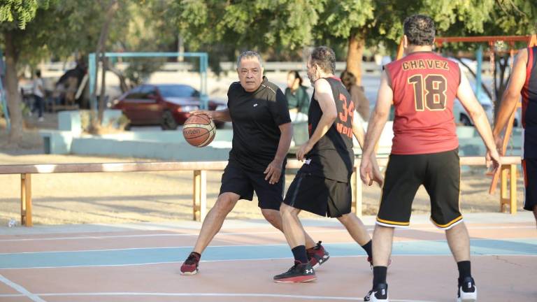 Ruckets supera 35-24 a SIMSA.