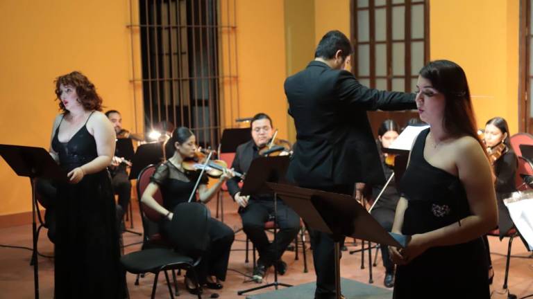 Con sus voces lograron transmitir la intensidad emocional del poema litúrgico en el que se basa la obra.