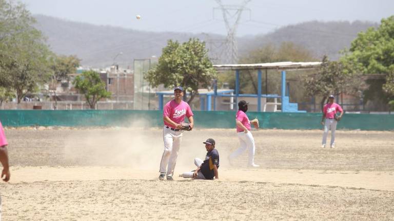 Están listos los playoffs en la Liga de Beisbol de Clase Abierta 2022 del Club Deportivo Chololos.