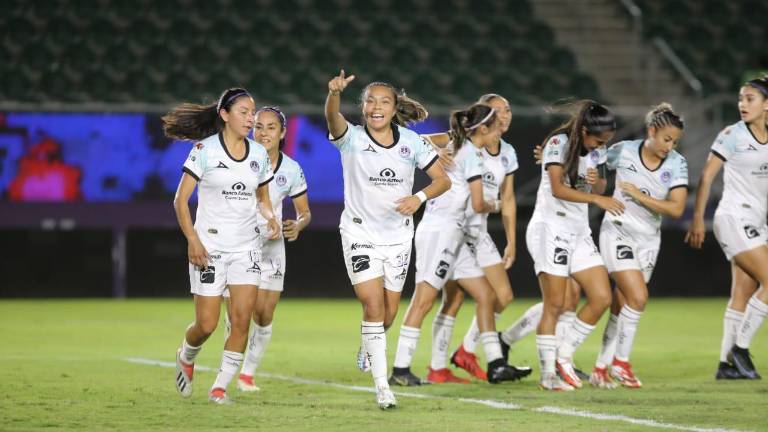 Mazatlán Femenil viene de atrás para ganar.