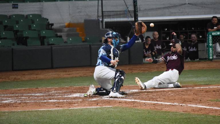 Algodoneros logró darle la vuelta a Tomateros en las entradas finales.